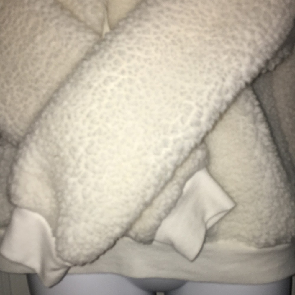 New women’s Modern Lux jacket. - Picture 3 of 6